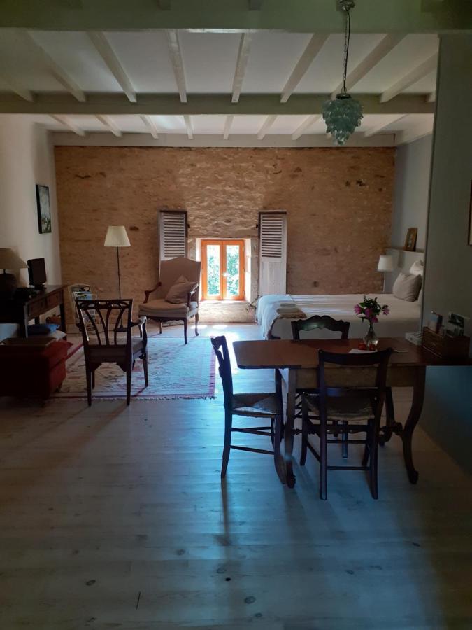 Maison Frankrijk Couloutre Luaran gambar